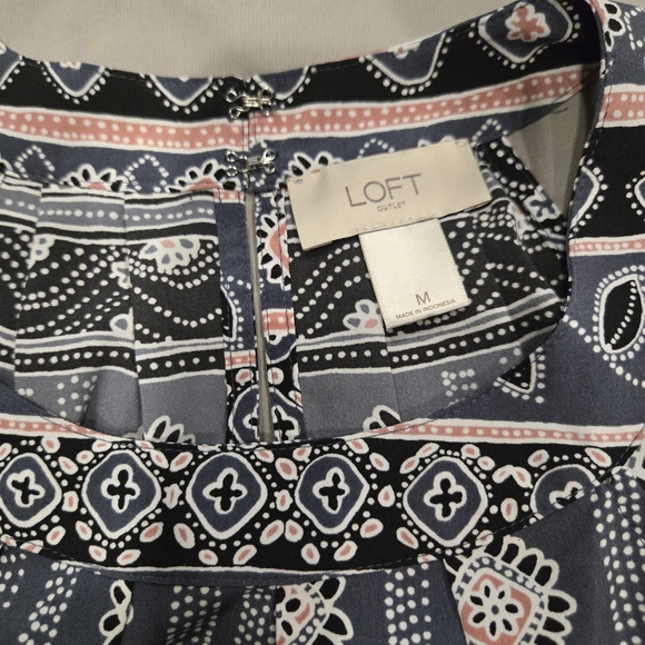 LOFT Patterned Top Halter Top - Picture 3 of 5